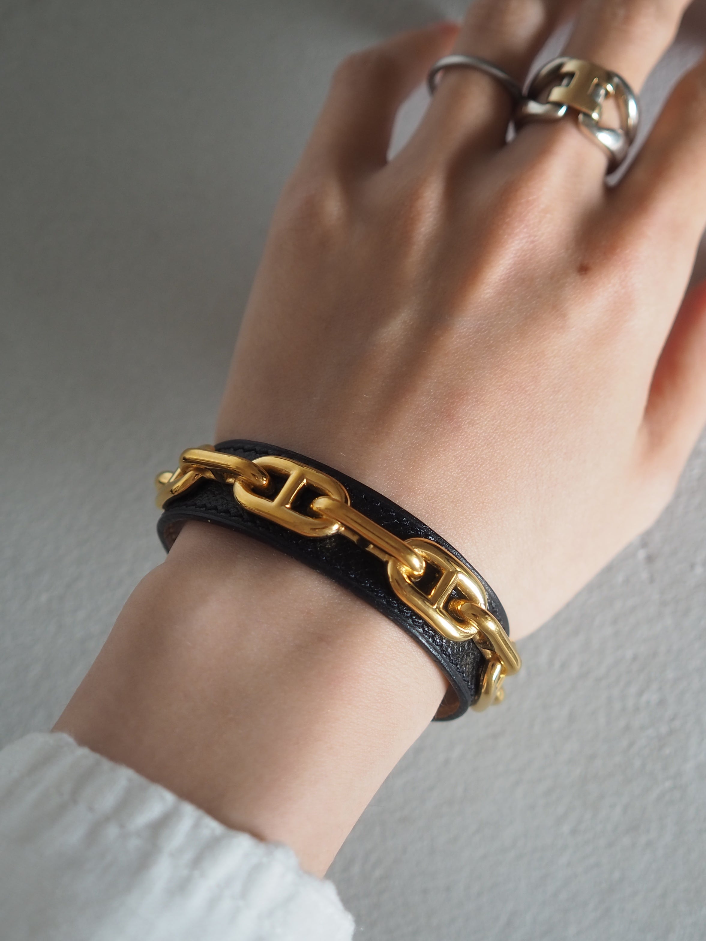 HERMES エルメス シェーヌダンクル バングル ゴールド ブラック