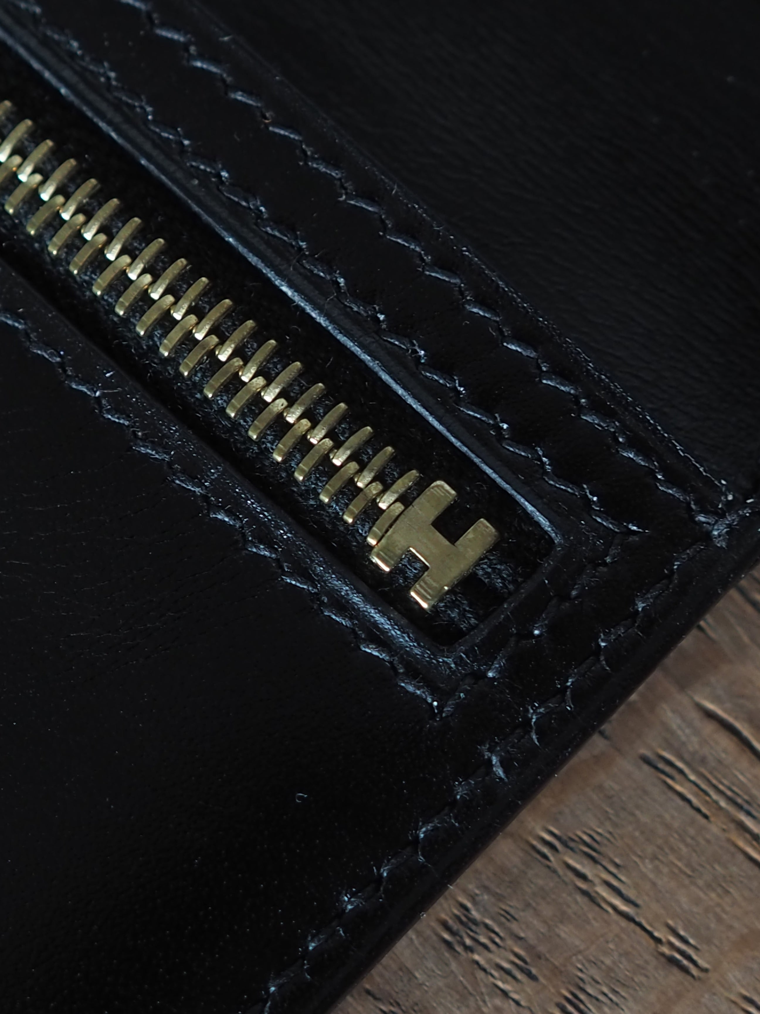 HERMES エルメス べアン クラシック ウォレット 長財布 ゴールド