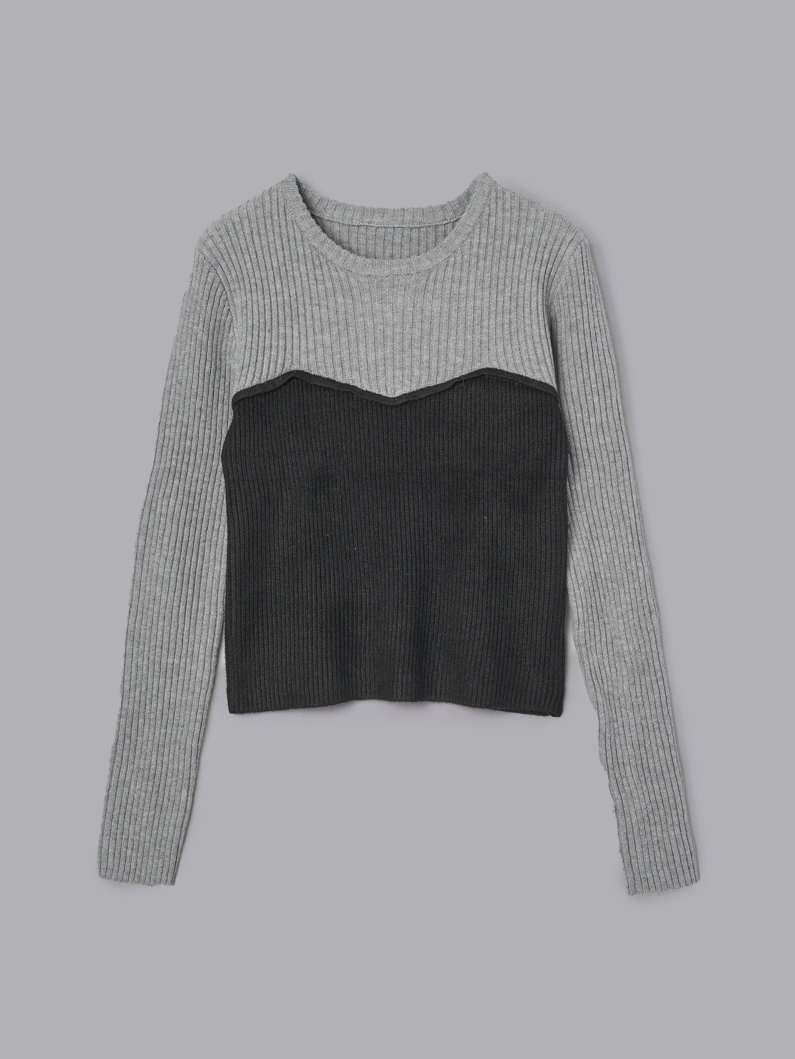 バイカラードッキングニット