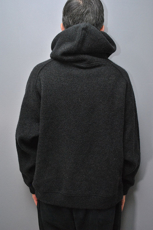 COMOLI ウールフェルトパーカ