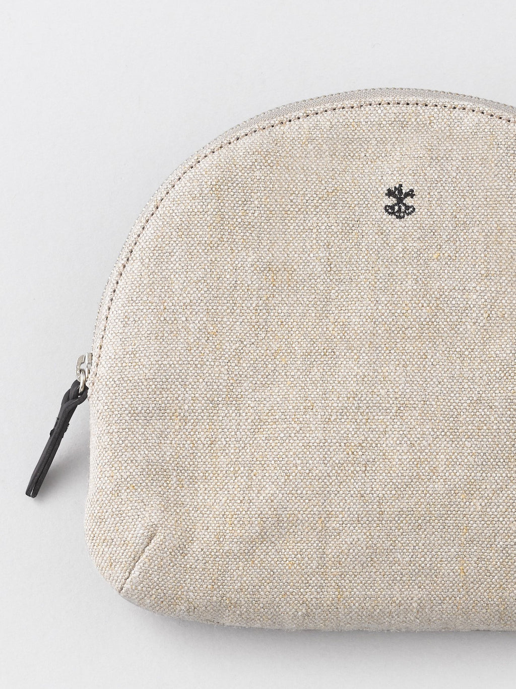 Round pouch M – ARTS&SCIENCE ONLINE SELLER