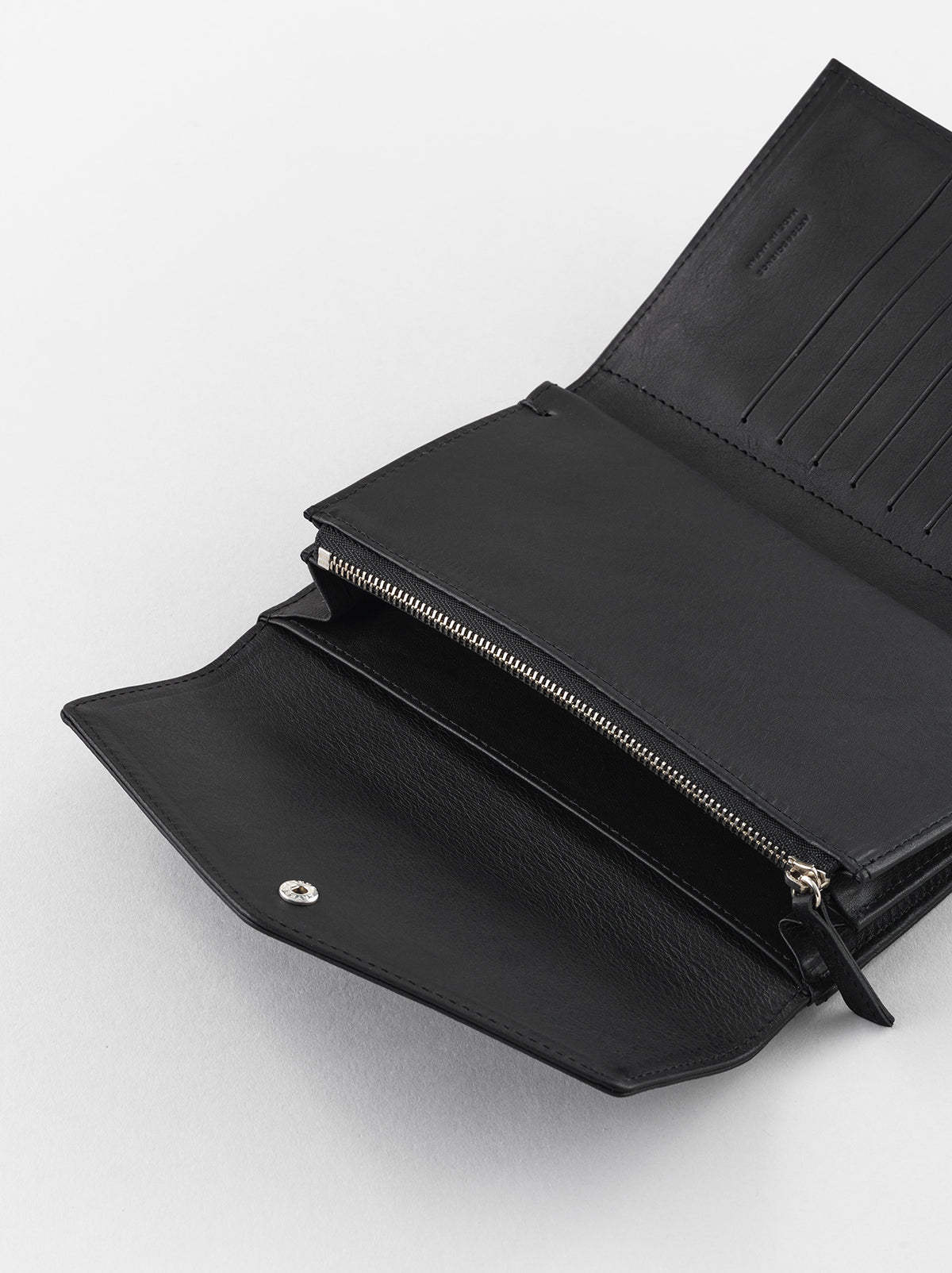 Flap bi-fold wallet – ARTS&SCIENCE ONLINE SELLER