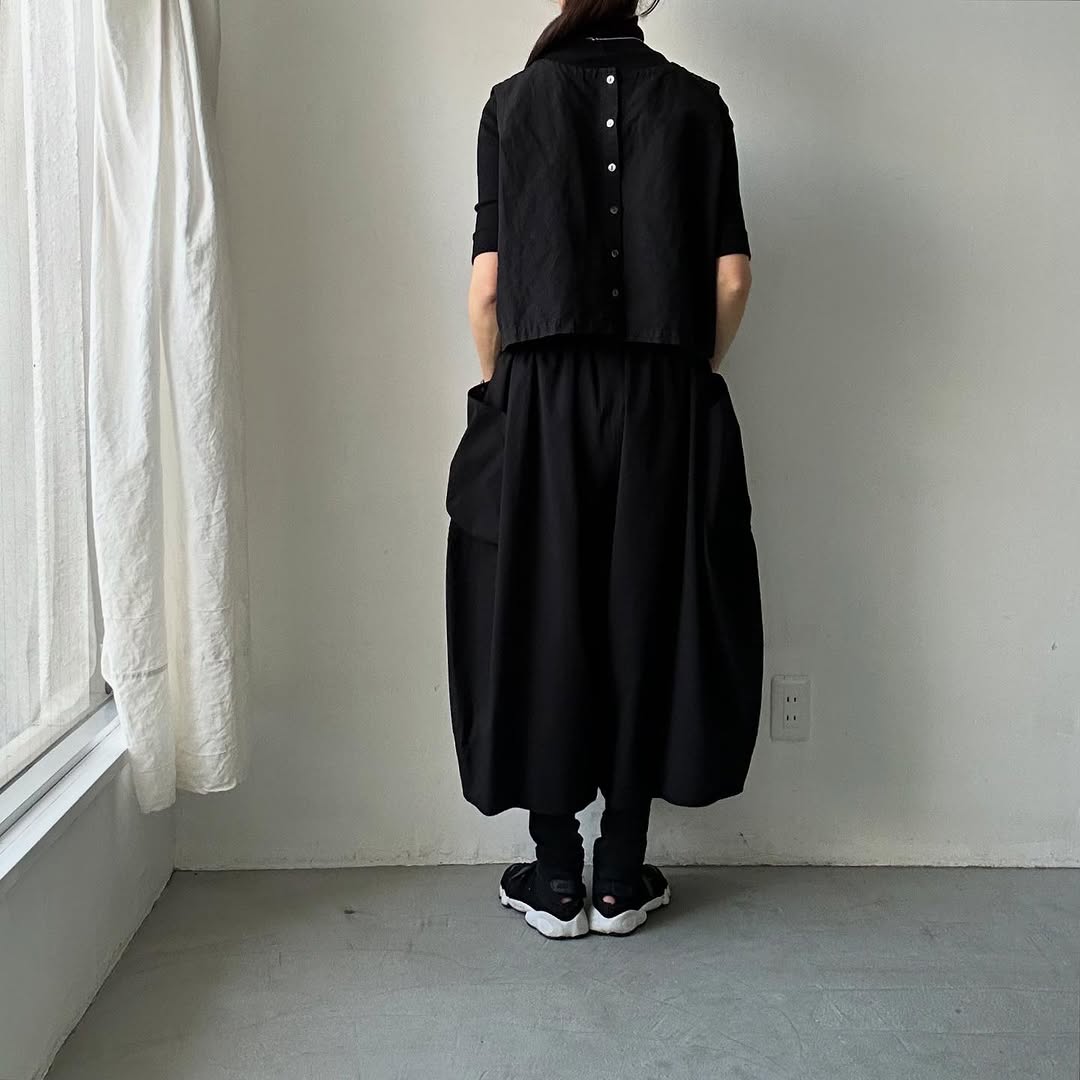 TENNE HANDCRAFTED MODERN ビッグポケットキュロット ブラック – blanc