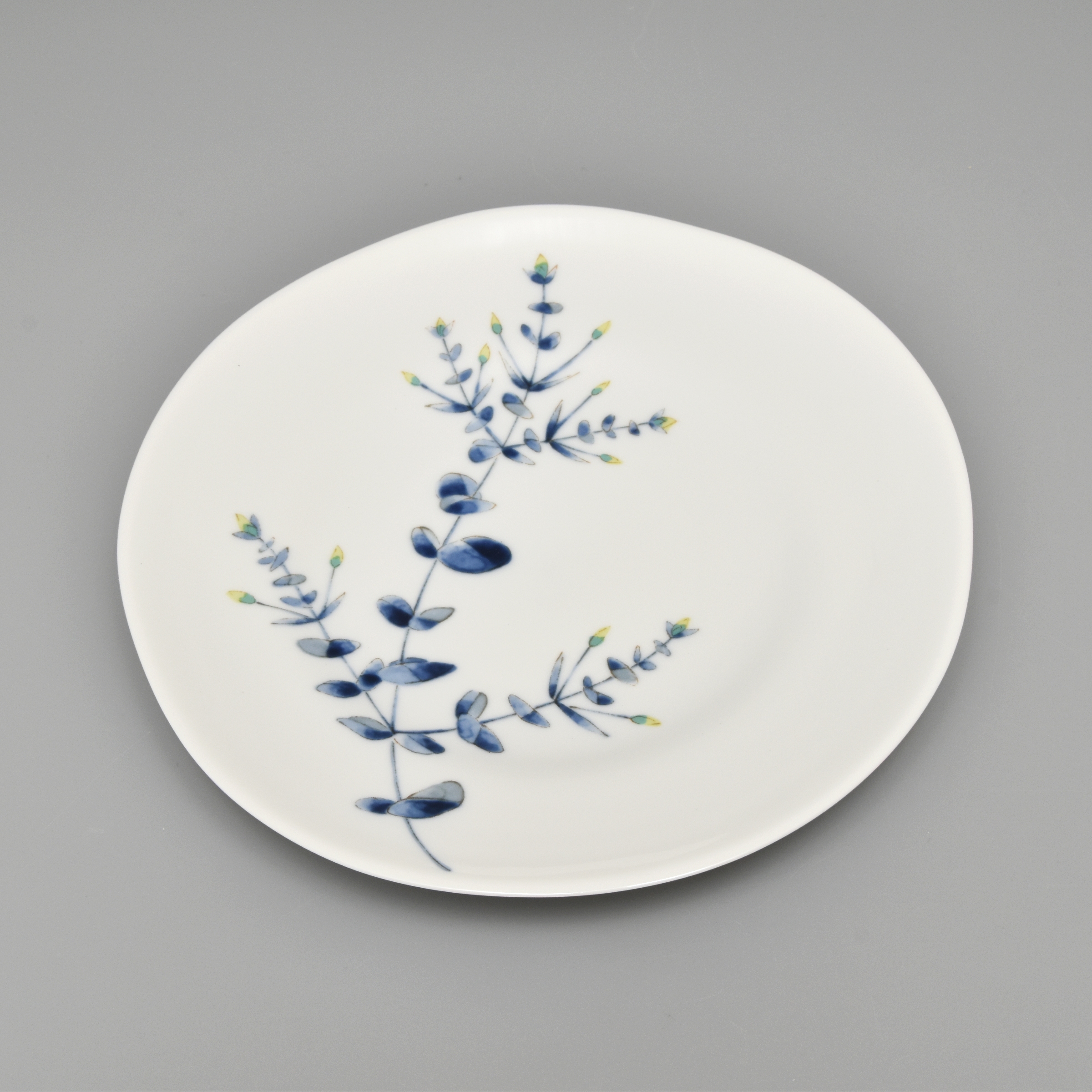 涼を呼ぶうつわ】|有田焼の老舗-香蘭社オンラインショップ