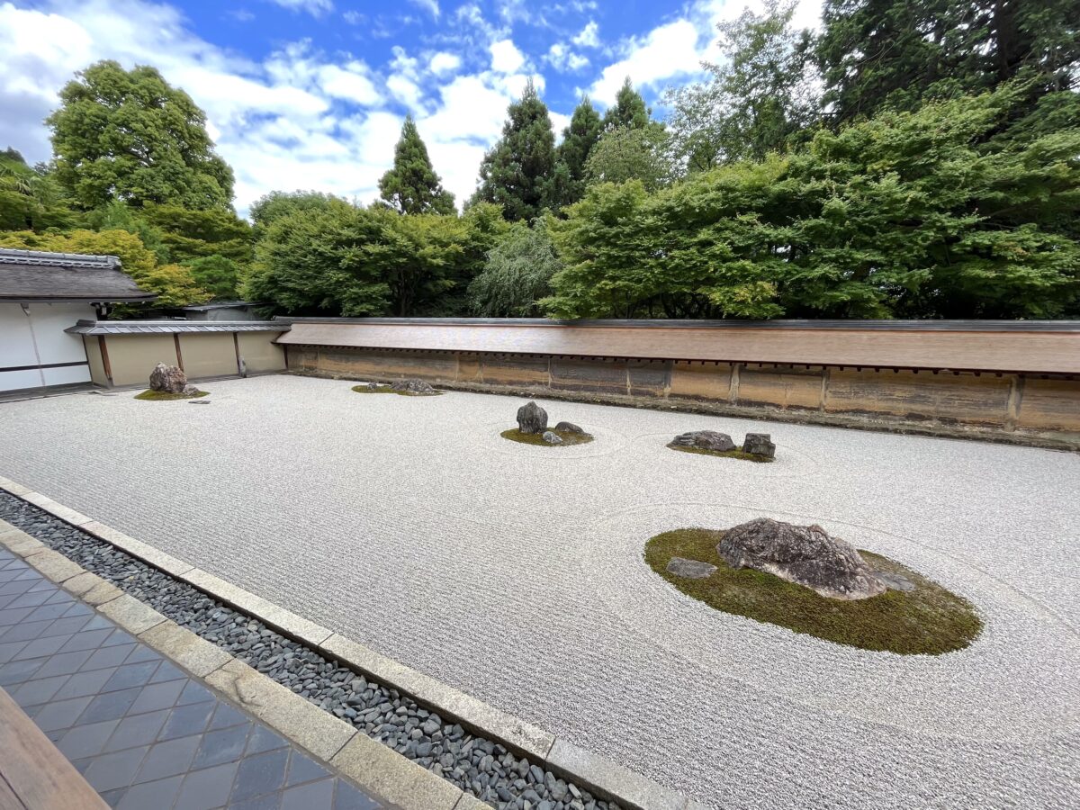 京都 赤石 約150kg 観賞石 庭石 坪庭 日本庭園 【公式通販】