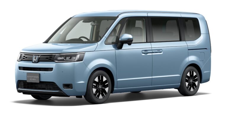 2026年度版】新型ステップワゴンの全ボディカラーを紹介！フルモデル