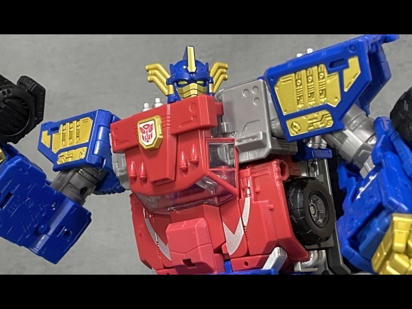 TF】レガシー「TL-48 オプティマスプライム（アルマダユニバース