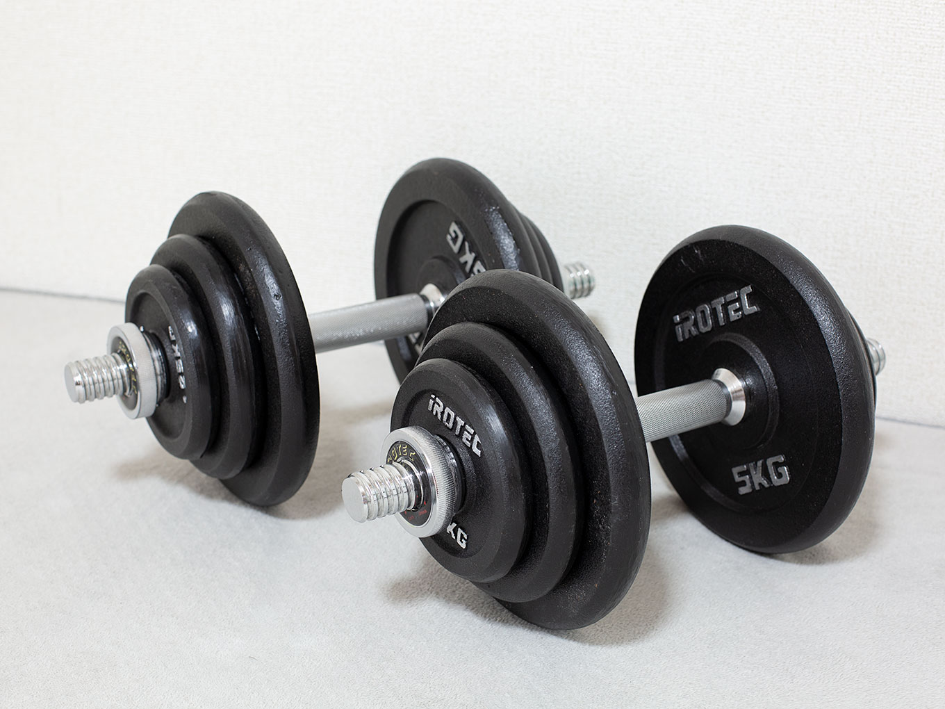 iROTEC ダンベルプレートセット90kg ベンチ台、Wバー ※都内手渡しのみ