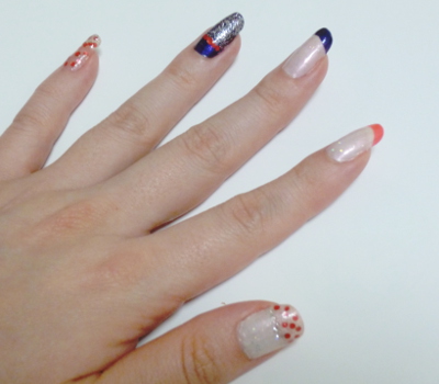 これがネイルカラー!? クラシックドレスのミニーが優雅！ アナ スイの