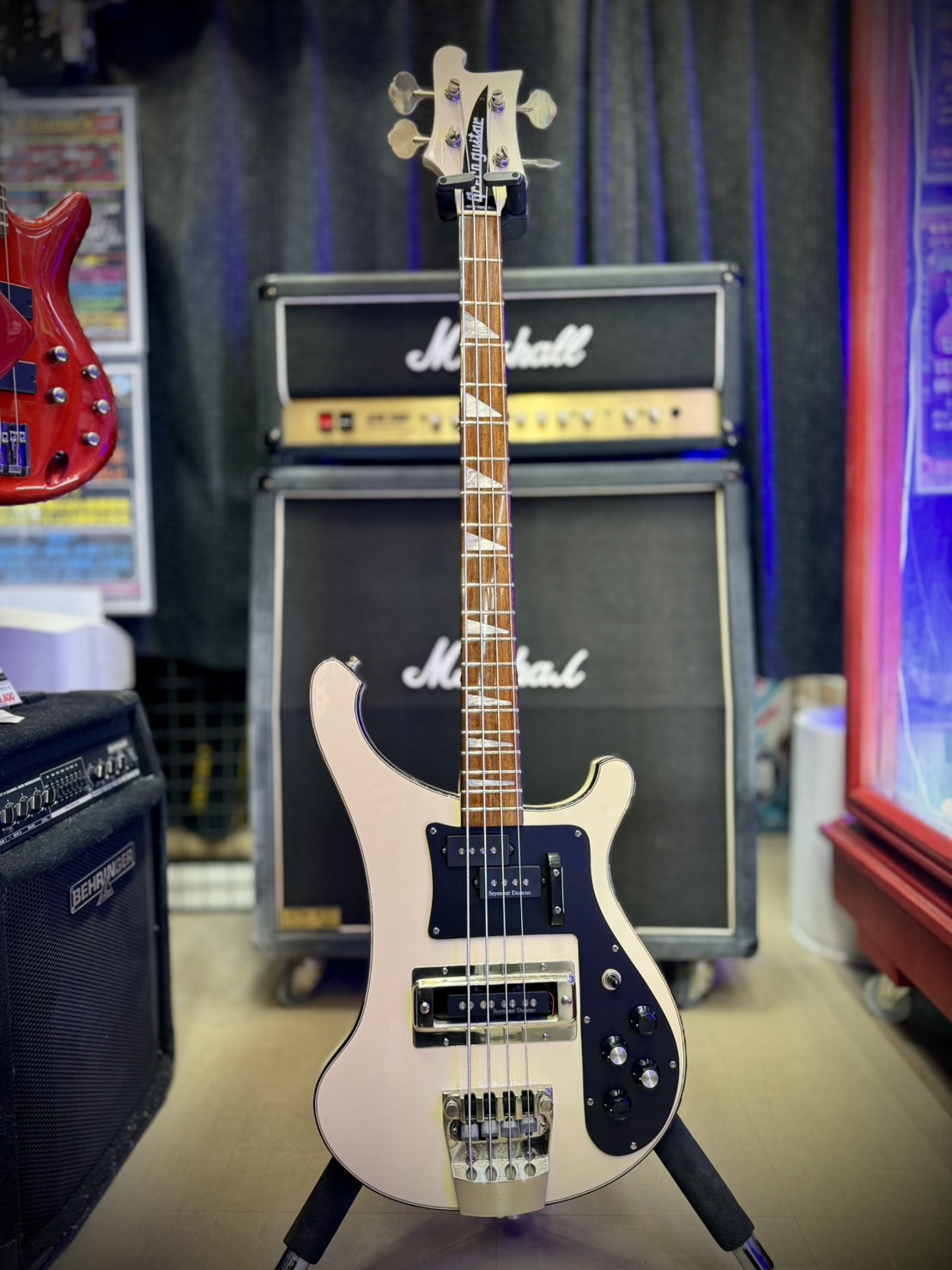 ＜楽器コーナー入荷情報＞大人気グレコのリッケンバッカーコピー入荷