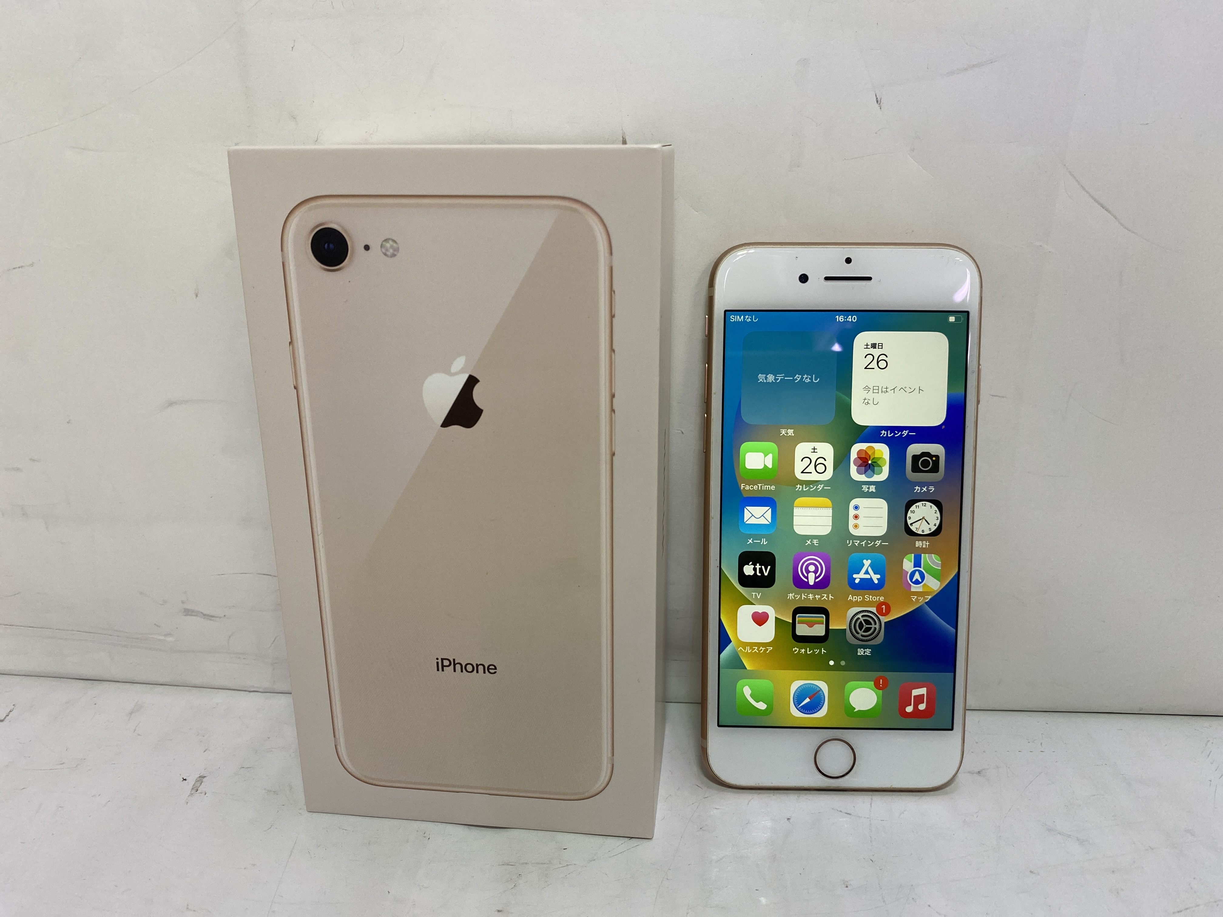 iPhone 8 Gold 64 GB SIMフリー 本体 _1014 iPhone 8ゴールド SIM