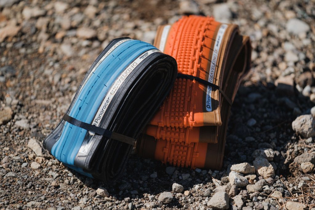 パナレーサー Gravelking 限定カラーターコイズ 700x38c 2本