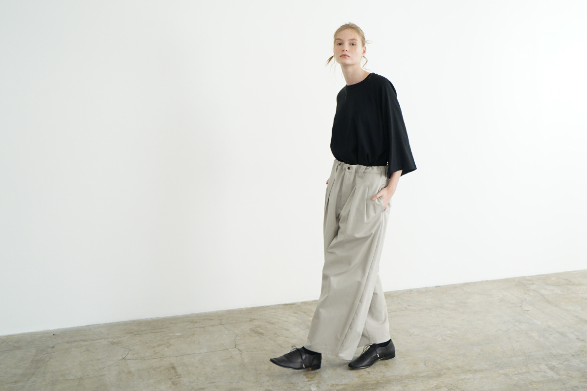 VU ヴウ knee wide pants-FINX COTTON [CHALK] ニーワイドパンツ vu