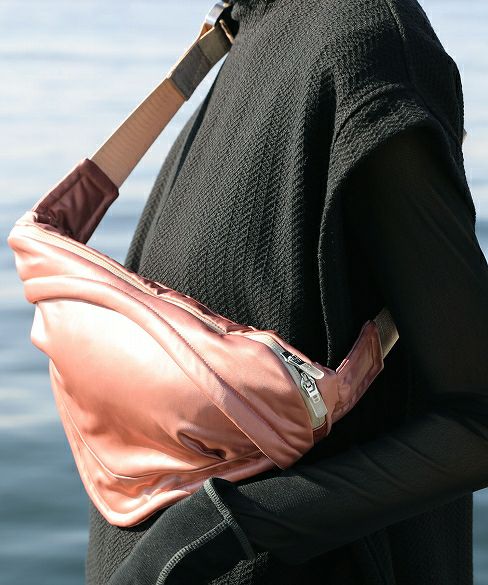 hatra ハトラ body Bag [PINK]_