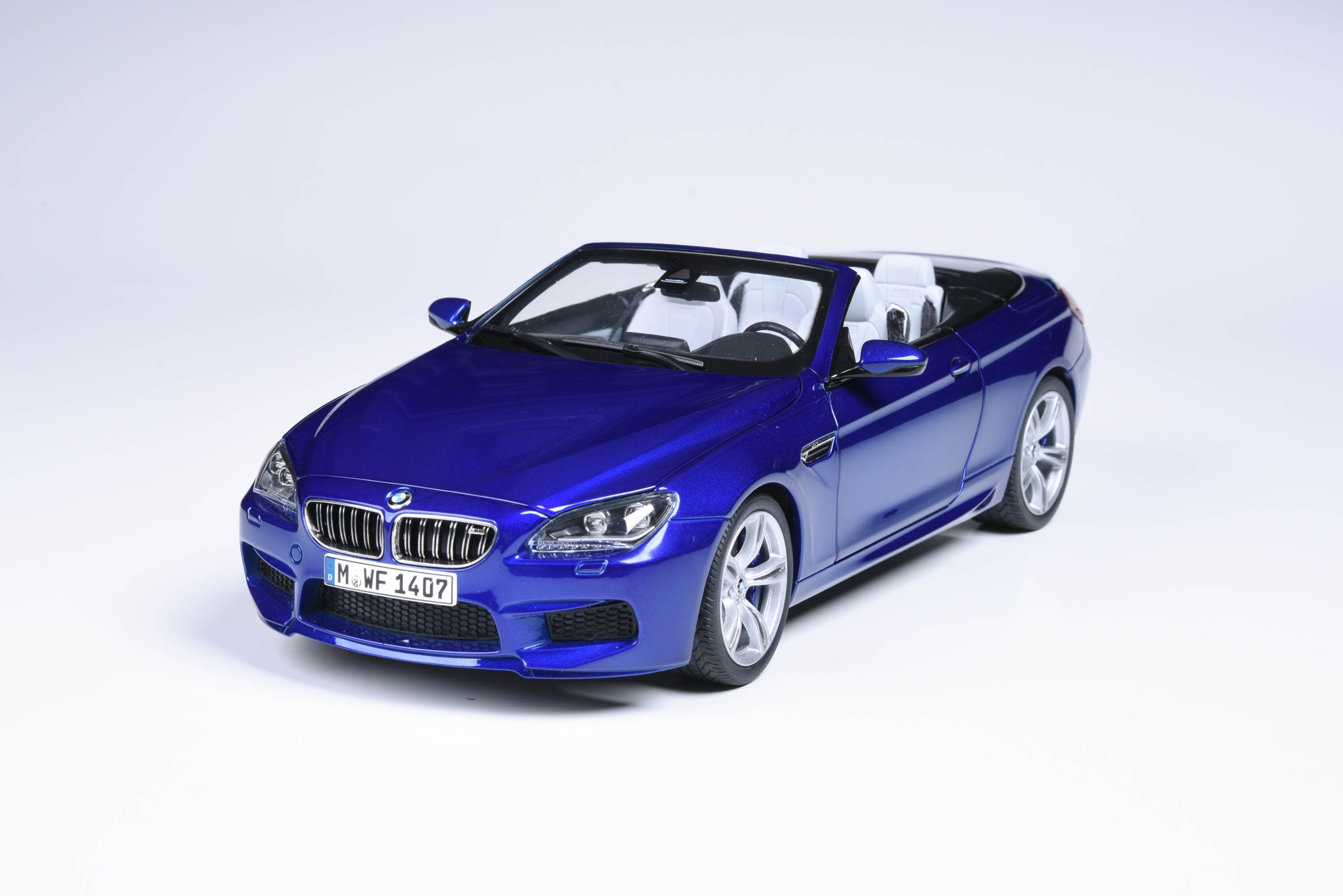 1:18 Scale BMW M6 Cabrio – paragonmodelstore