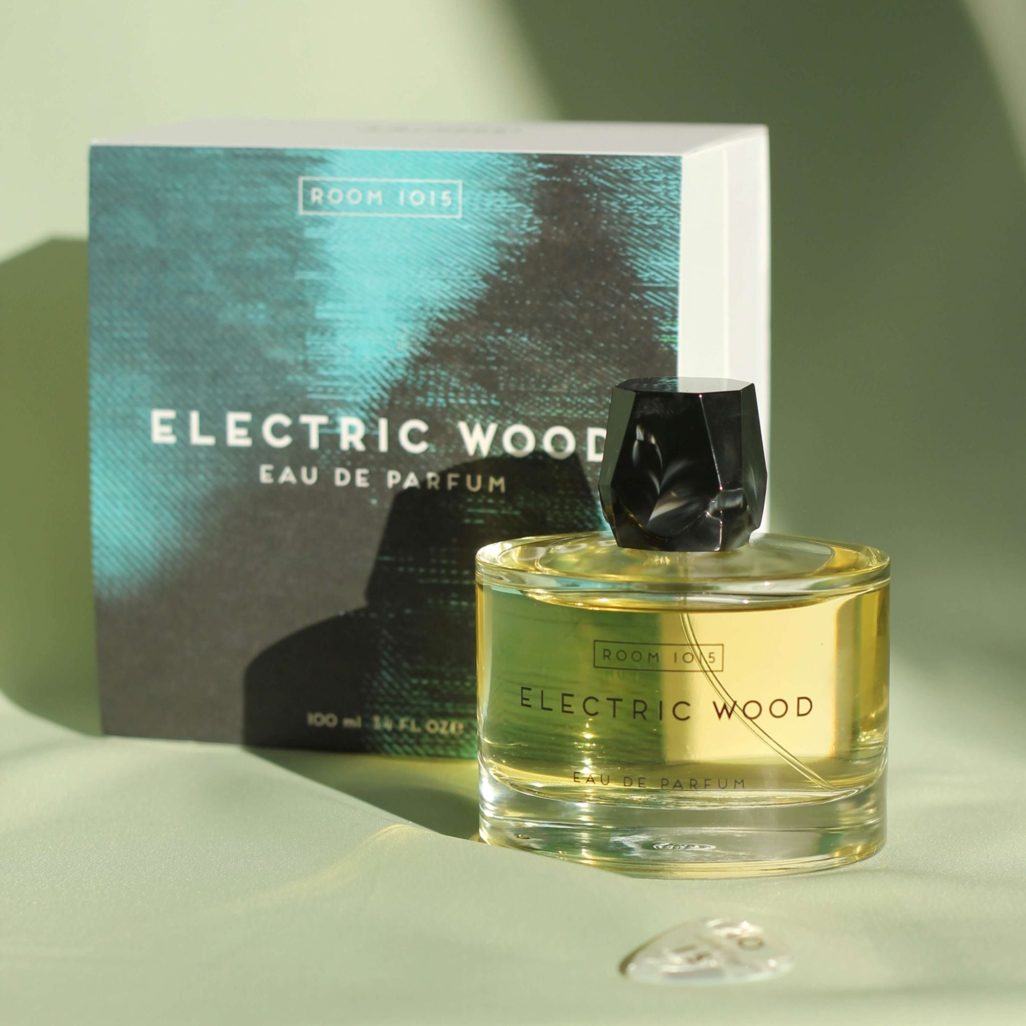 Electric Wood | Room 1015 | parfumexquis