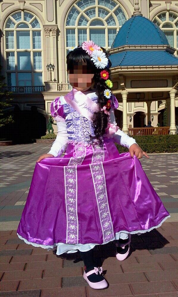 ビビディ・バビディ・ブティックにて念願のラプンツェルに変身♪ 電車