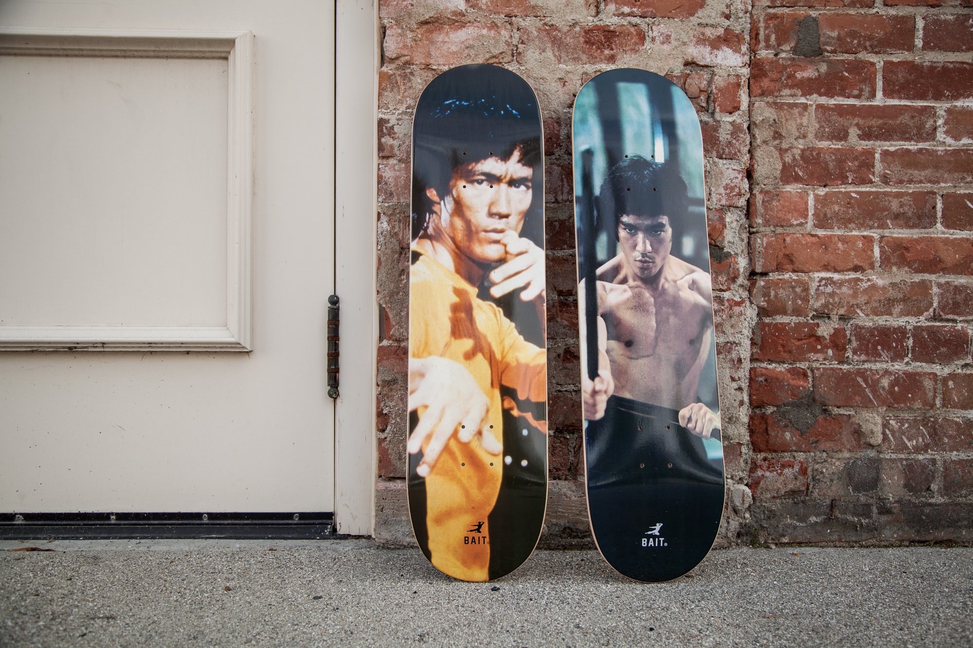 SUPREME 13AW Bruce Lee Skate Deck 【公式通販】