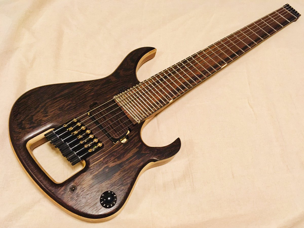 REV guitars Brigitta DD7 7弦ヘッドレスギター