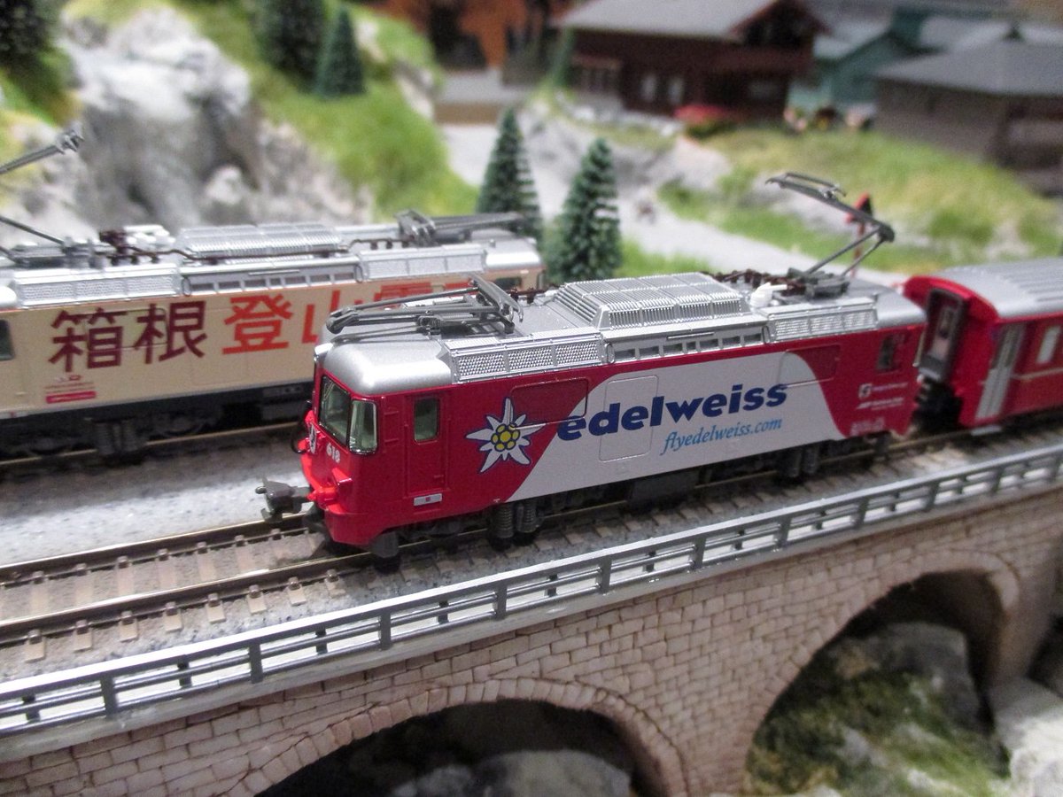 アルプスの機関車】人気のレーティッシュ鉄道Ge4/4Ⅱのカラー