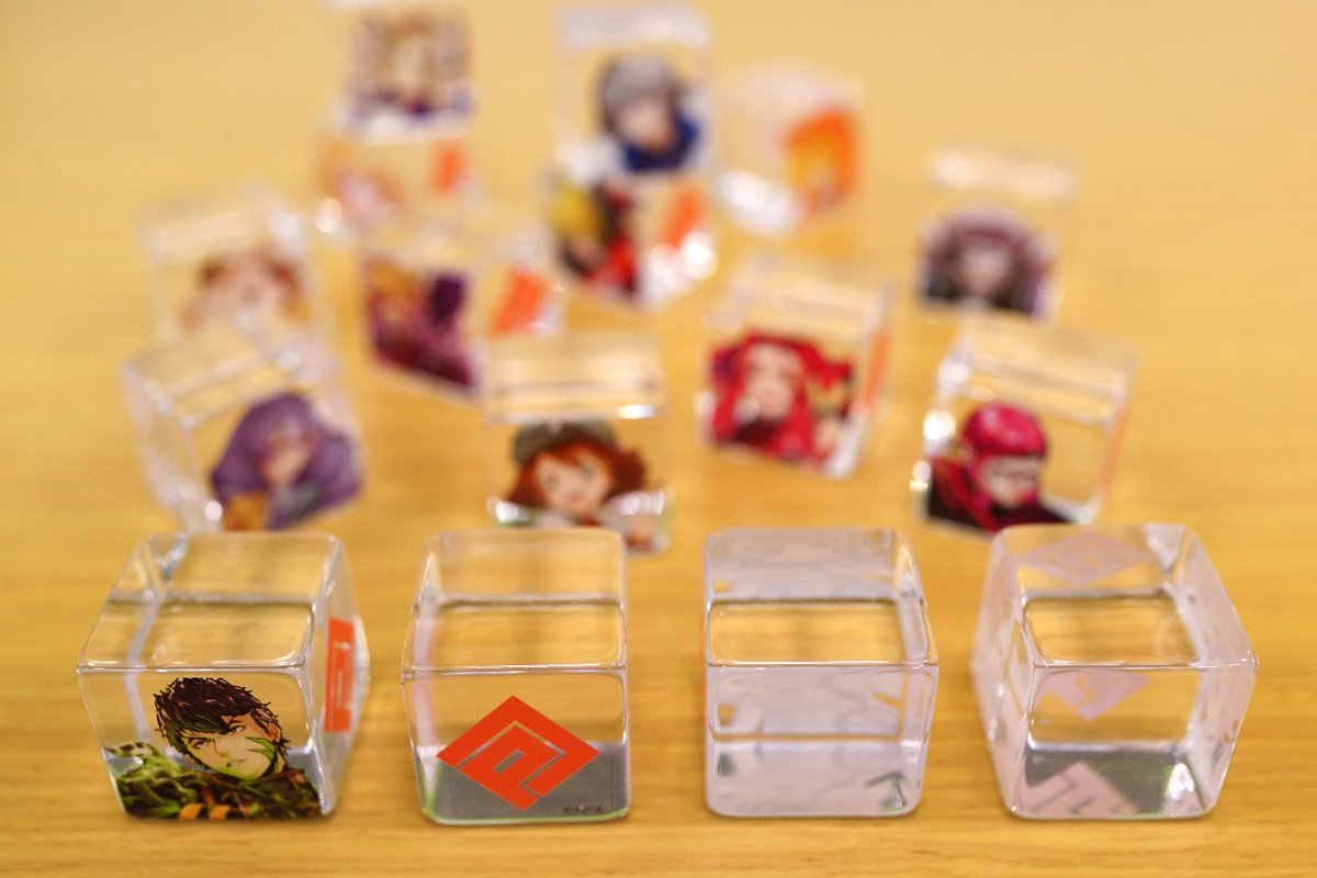 コンパスフェス 会場で販売されるグッズをご紹介】 アクリルキューブは