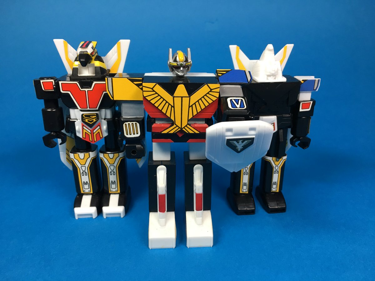 鳥人戦隊ジェットマン」ミニプラ「ジェットロボトリオ」変形合体はでき