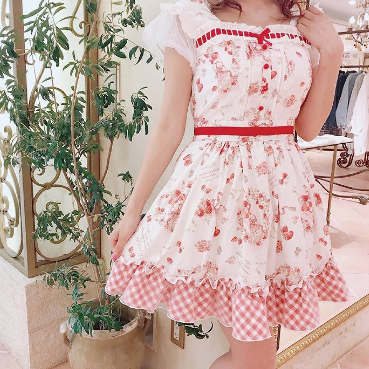 LIZLISA ワンピース いちご柄 Creamy Berry柄ワンピース ｜ LIZ LISA