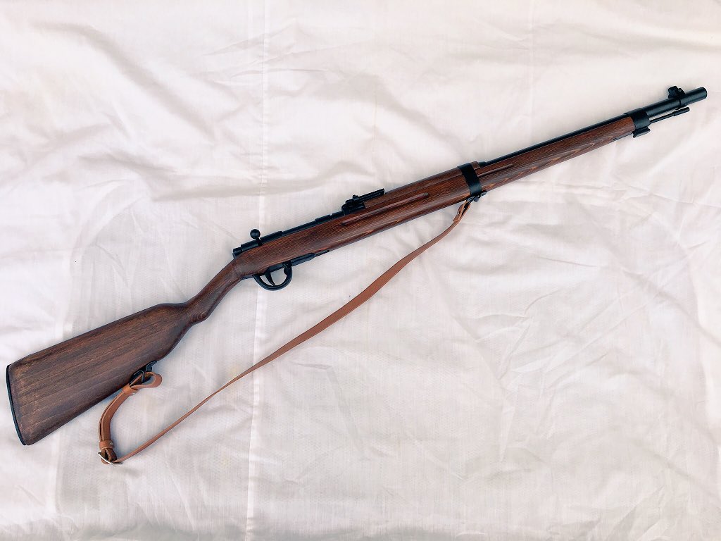 DafBuskUQAElXvs.jpg?format=jpg