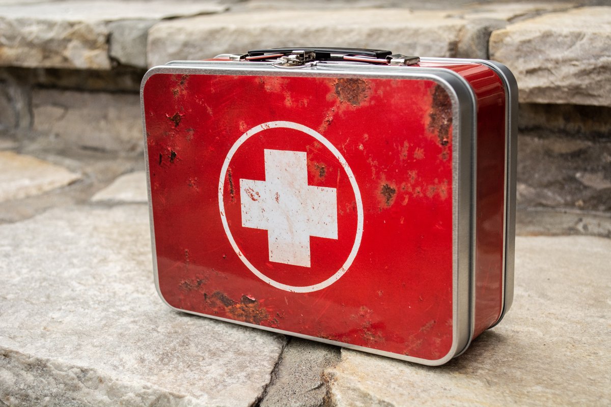 現実でも霧の森気分を味わいたいアナタにピッタリ！ 医療キット型