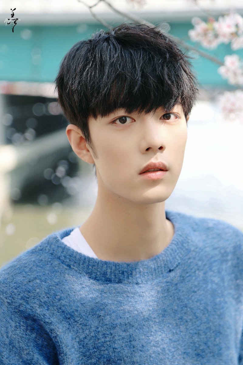 陳情令 肖戦 魏無羡役 裏エピソード写真集MEMORY PRECIOUS 陳情令 肖戦