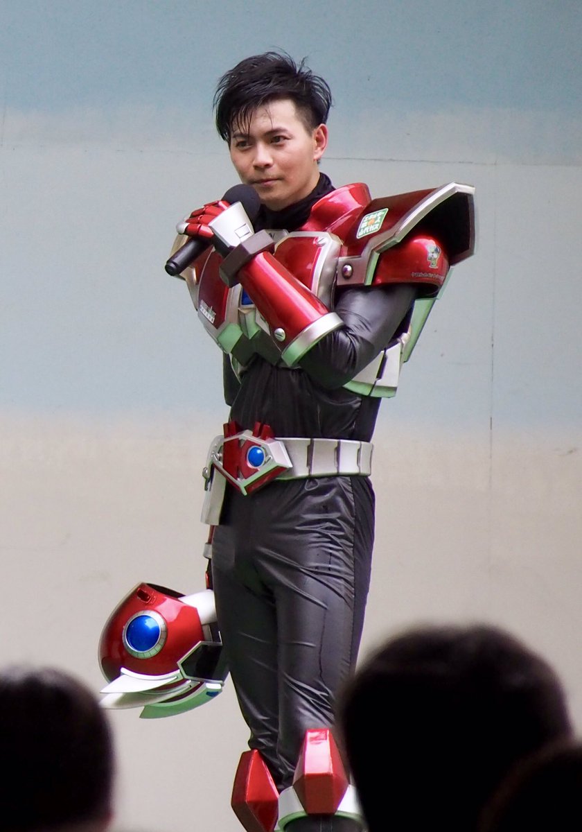 マスクオフが許されるイケメンヒーロー、キタキュウマンこと滝夕輝の