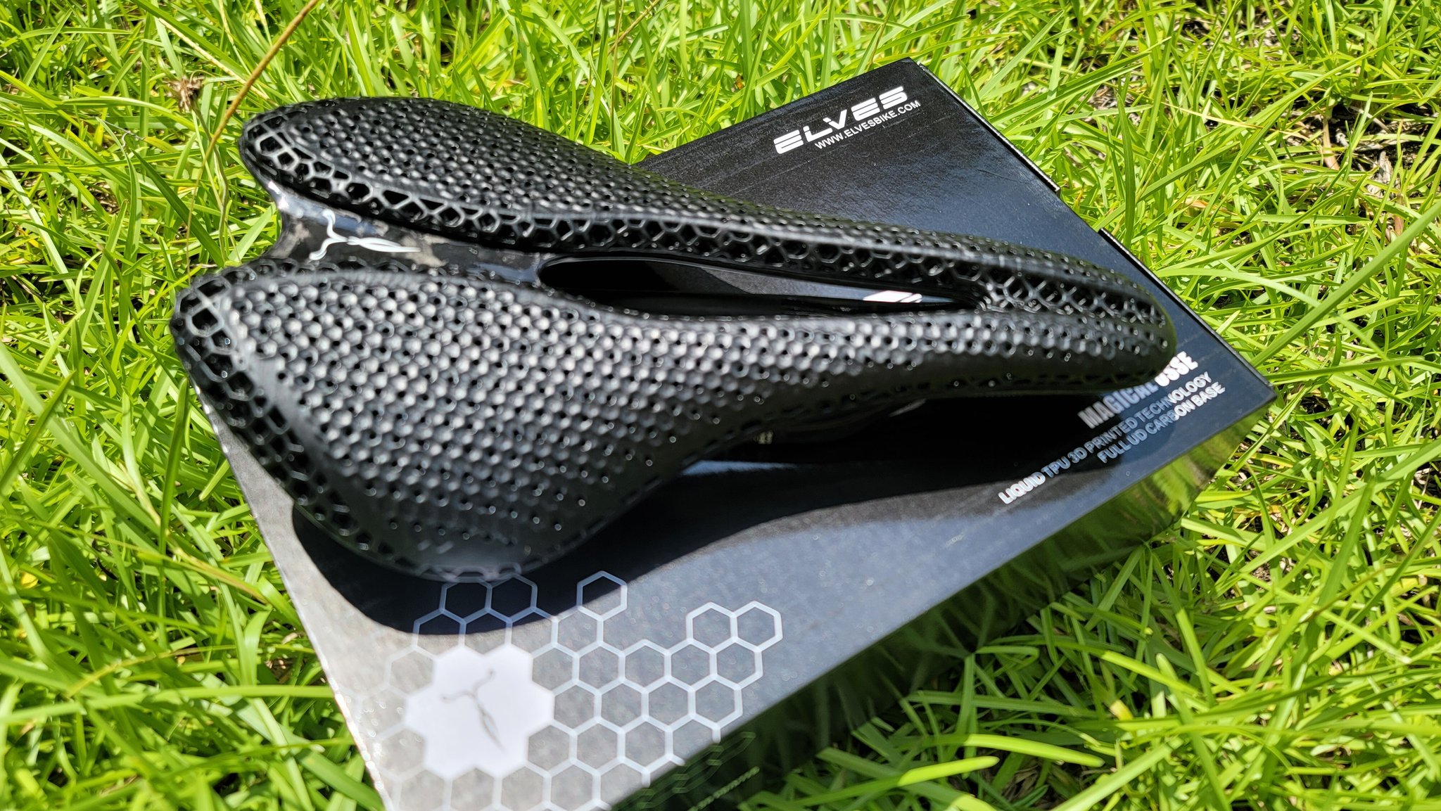 ELVES MAGIC OSSE PRO 3Dプリントサドル