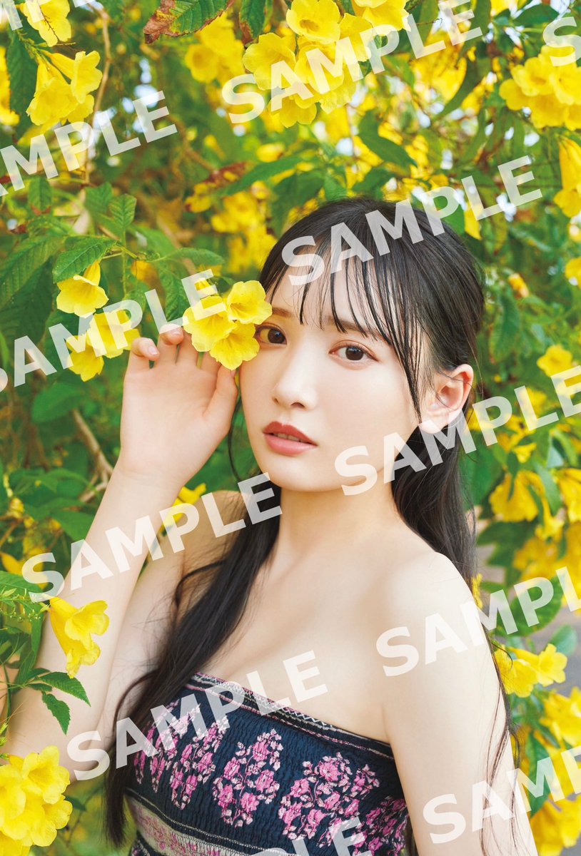 7/5(水)発売 📣 ≠ME鈴木瞳美1st写真集 ひとめぼれ 特典の特製ポスト