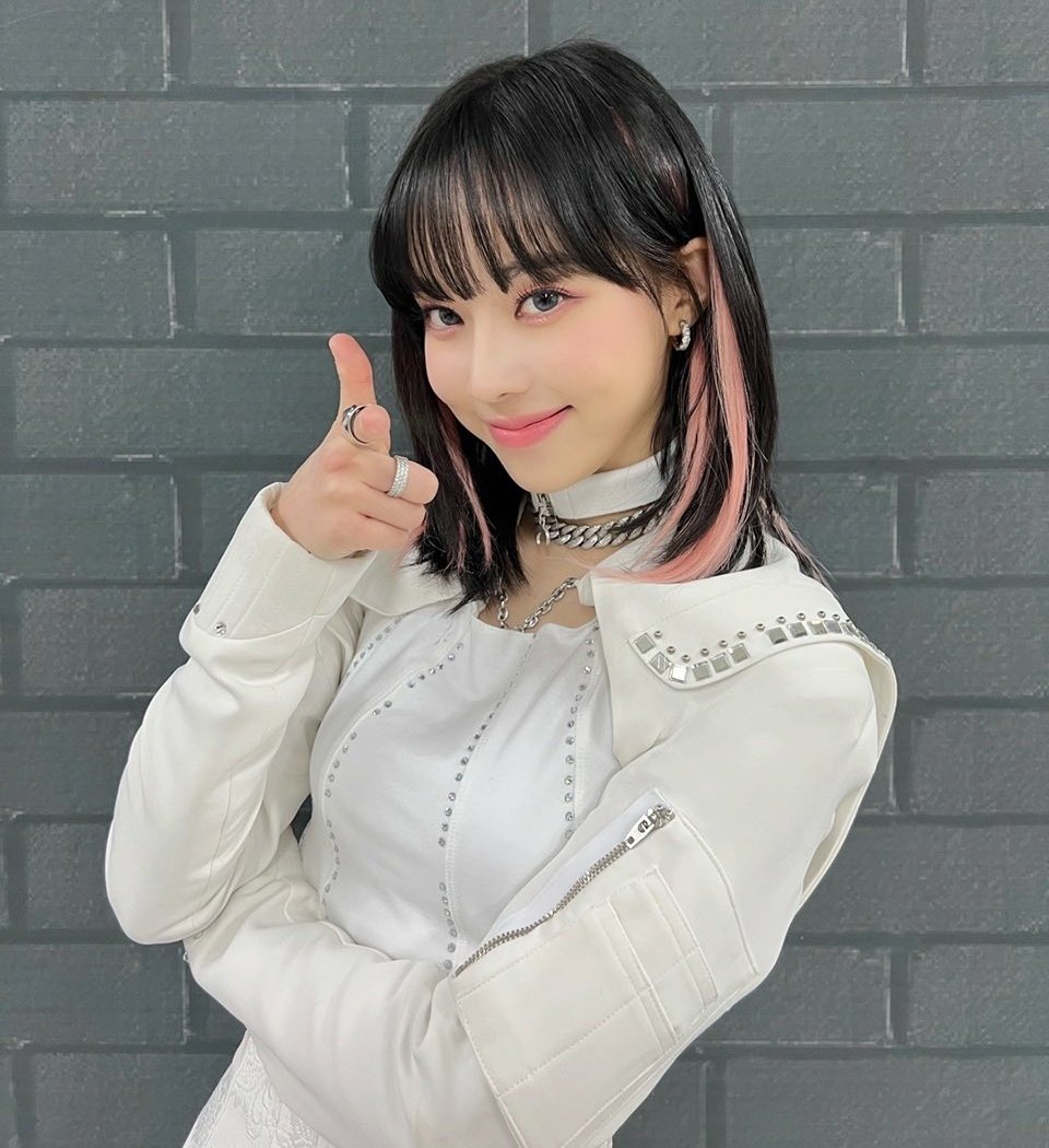 CLIOのDEWY BLUR TINT、 aespaジゼルの使用リップは01と08 ウィンター