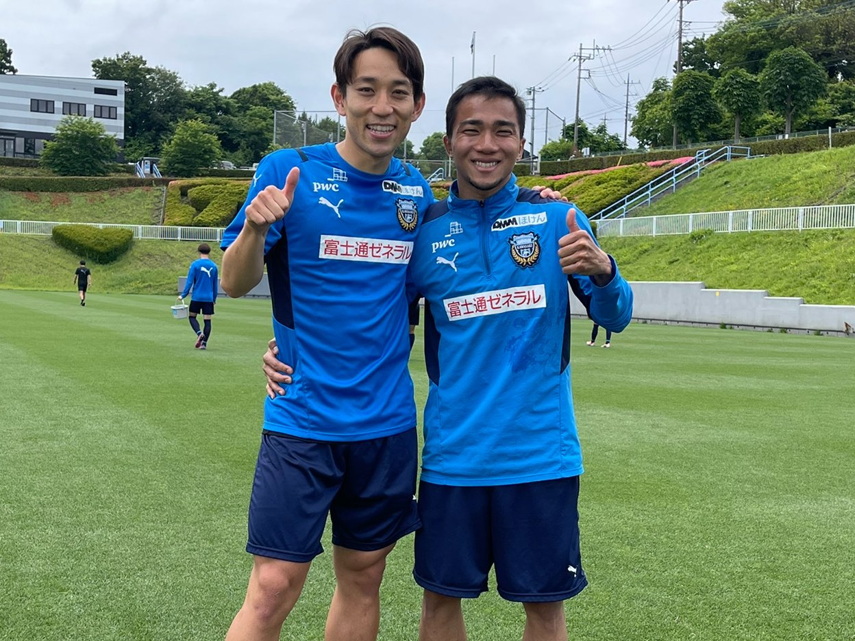 川崎フロンターレ 練習着