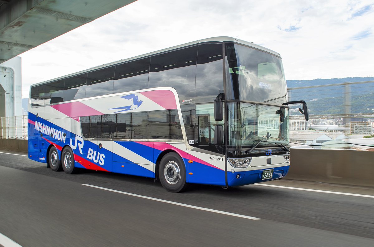 JRバス東北 × 西日本JRバス いすゞガーラ【グランドリーム号】2台