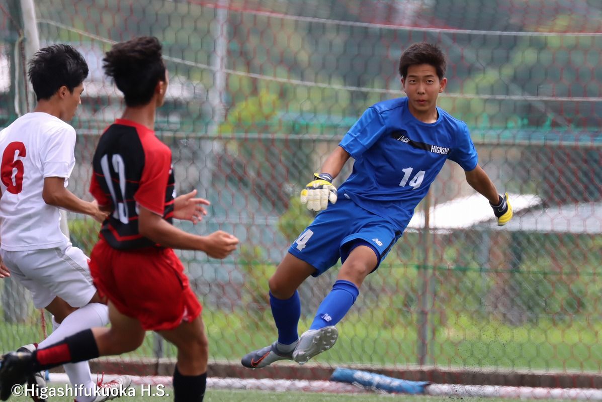 写真館】2022球蹴男児U-16リーグDivision1（第11節） 東福岡－日章学園
