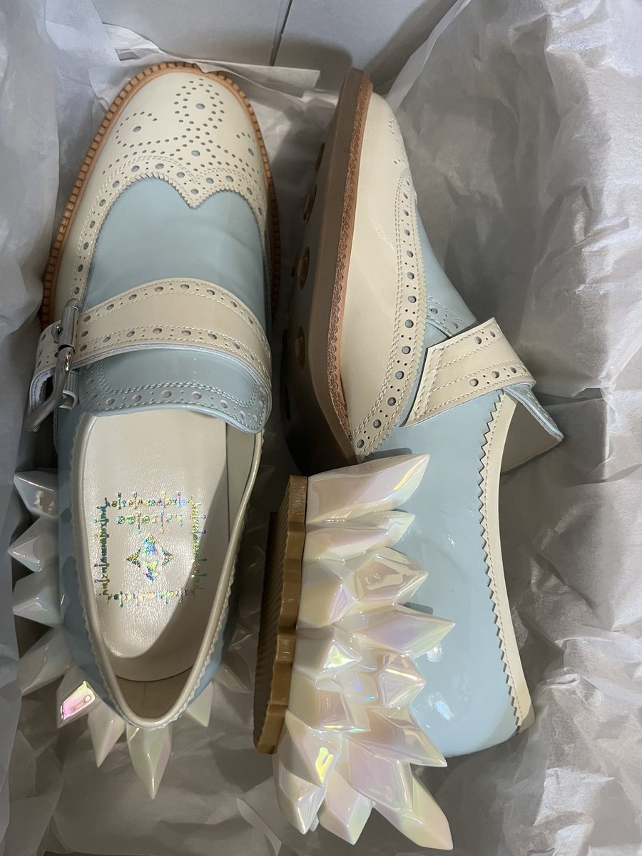 RT @16_24_70: 見て！！！半年くらい前に散々騒いでたhazamaの美来永光