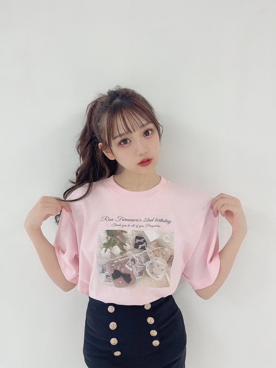 生誕祭のグッズ紹介🎀💞 明日の20時から販売開始ですッ 今日、ログイン