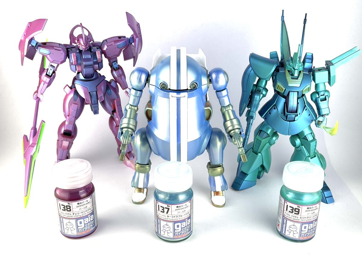 プリズムパステルカラーは下地の影響を受けるので、素組みの上から