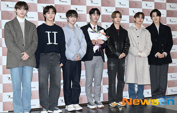 PHOTO】NewJeans ミンジ＆NMIXX ソリュン＆BAEら、ハンリム芸能芸術