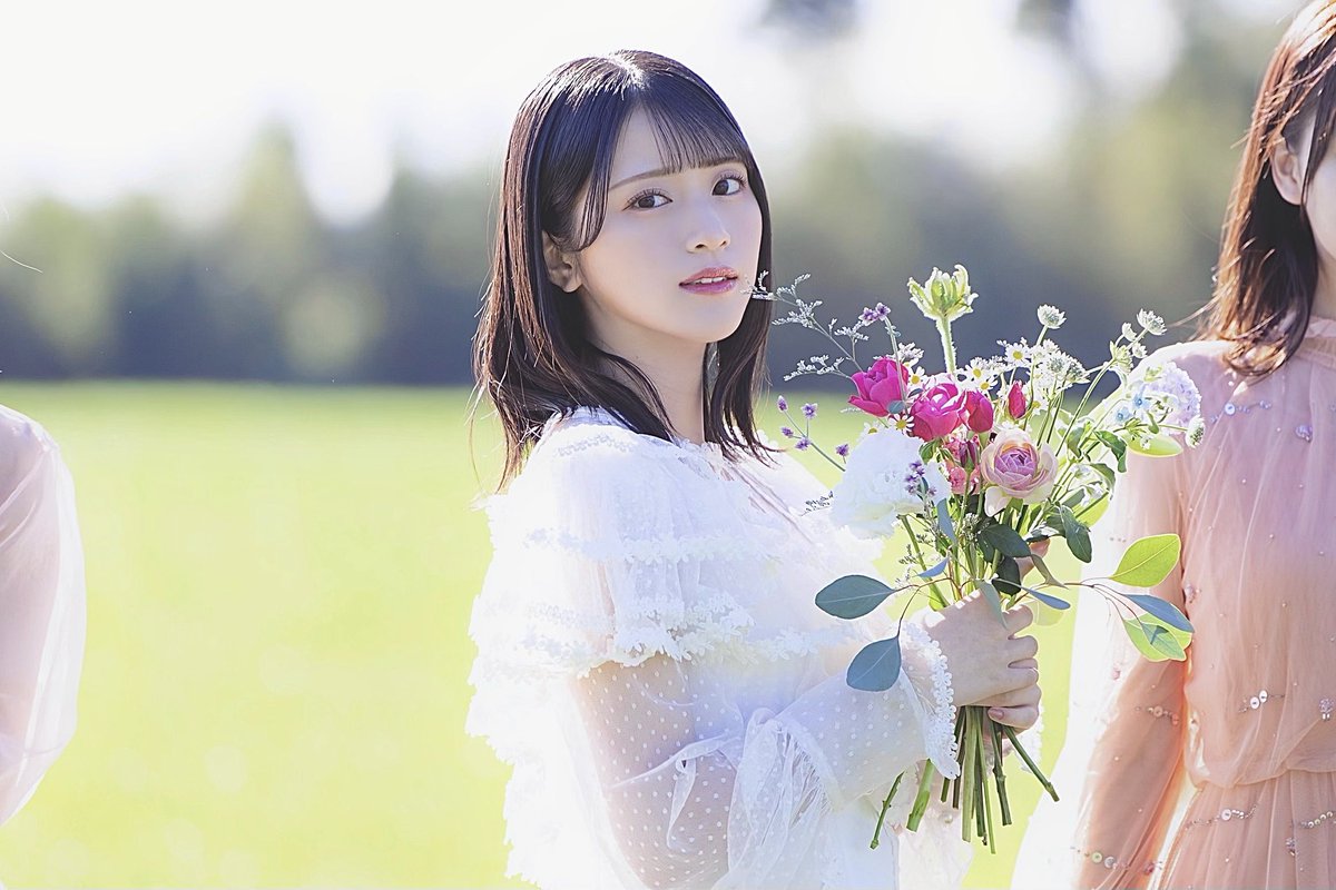 LOVE 13枚目シングル 「#この空がトリガー」☁️ 本日発売です