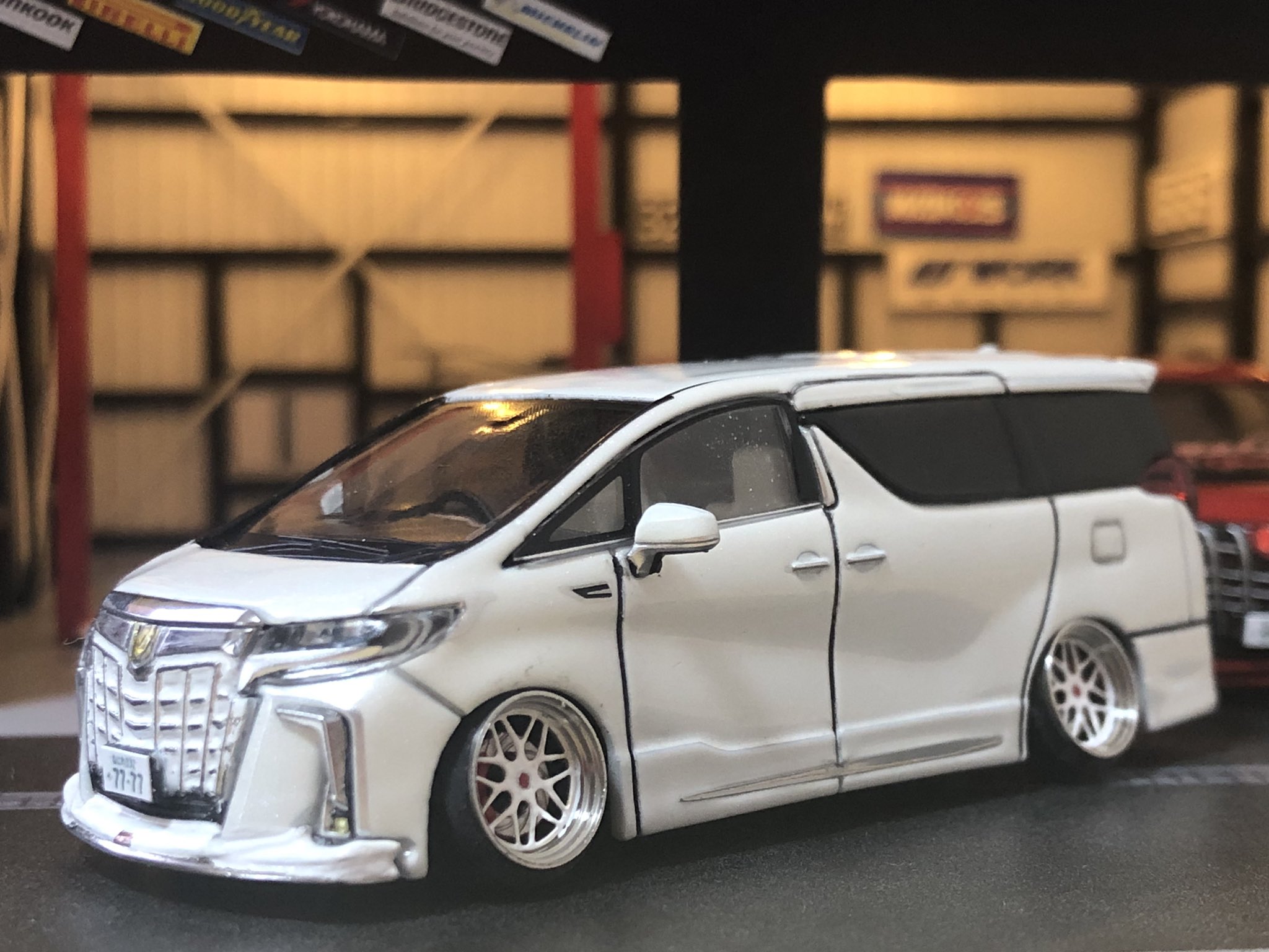 ホビージャパン 1/64 30アルファード モデリスタ ホビージャパン 1/64