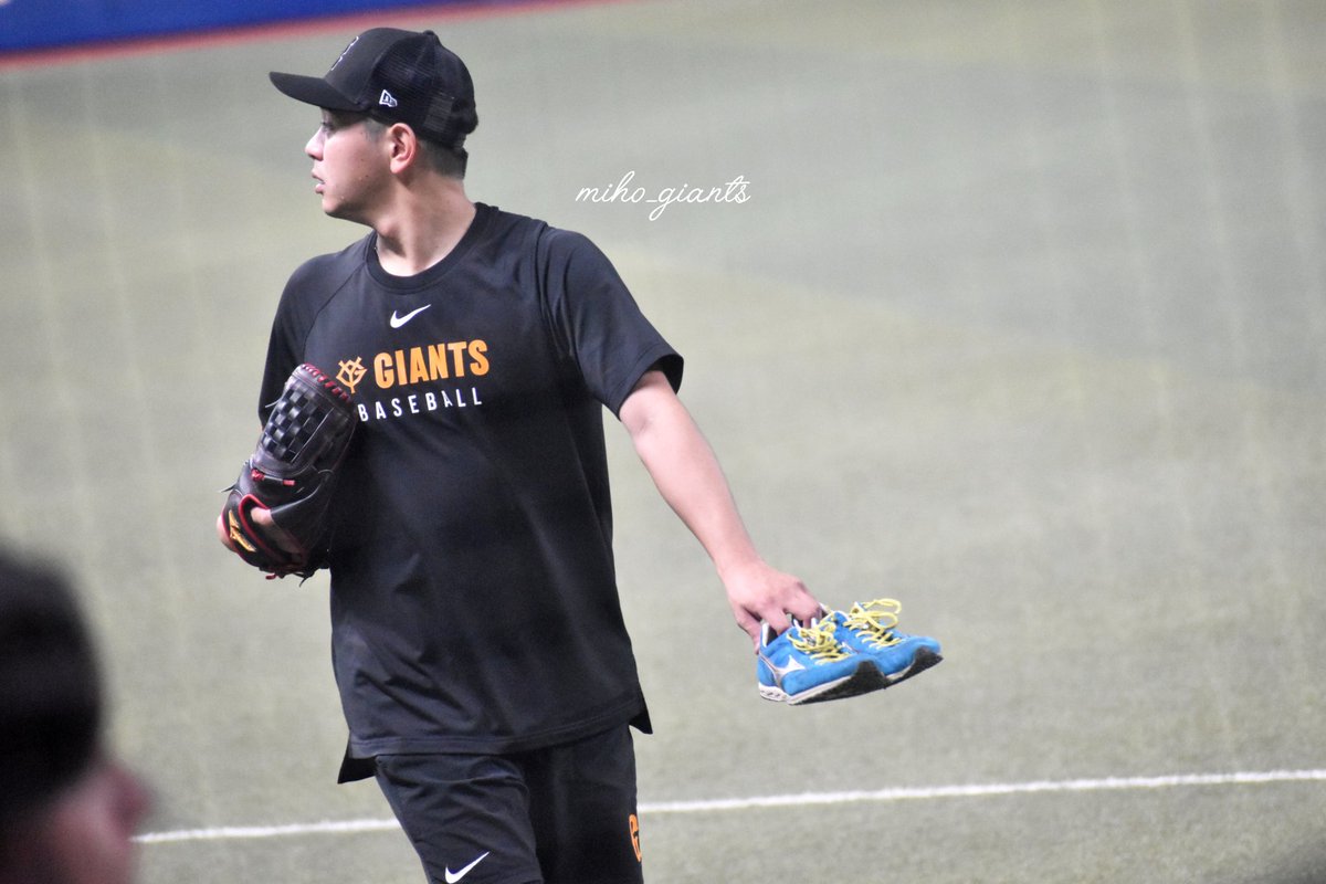 読売ジャイアンツ 巨人 京本眞 ガチャ オータム サコッシュ 読売