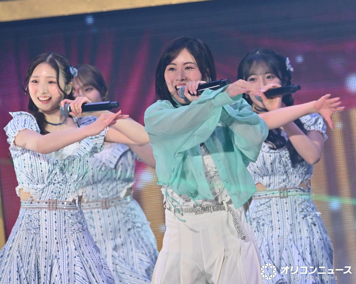 AKB48、20周年記念コンサート第1弾✨️ 高橋みなみら現役メンバーより