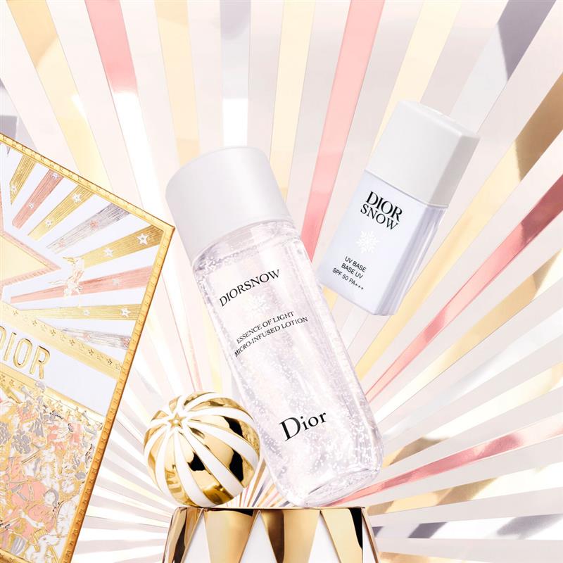 ギフト選びをディオールとともに​。 喜びと幸せに溢れるこの季節に