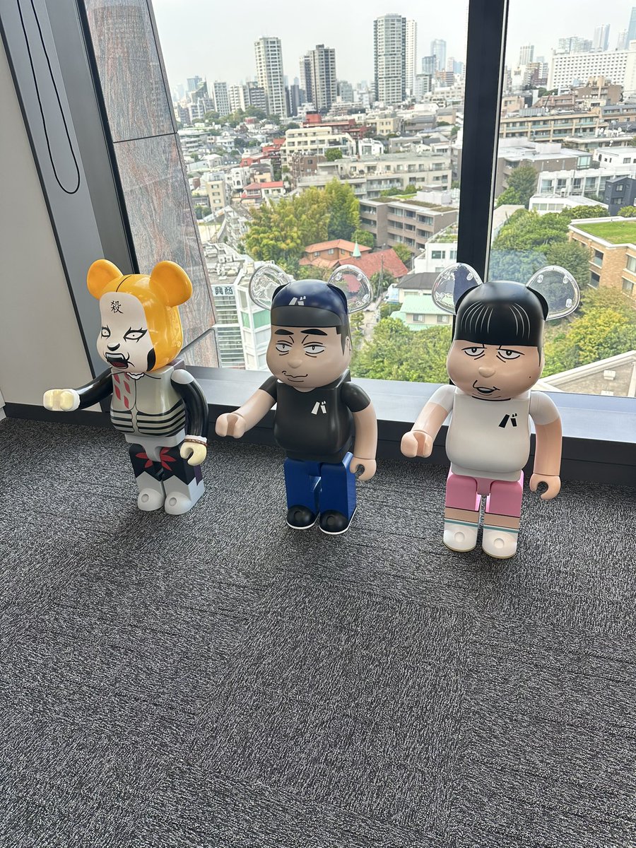 バナナマンのベアブリックがやって来たので、せっかくだからクラウザー