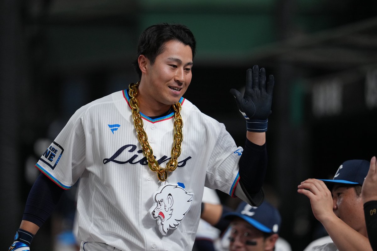 2025シーズン蔵出し写真特集】 今回は「#ビッグチェーンネックレス を