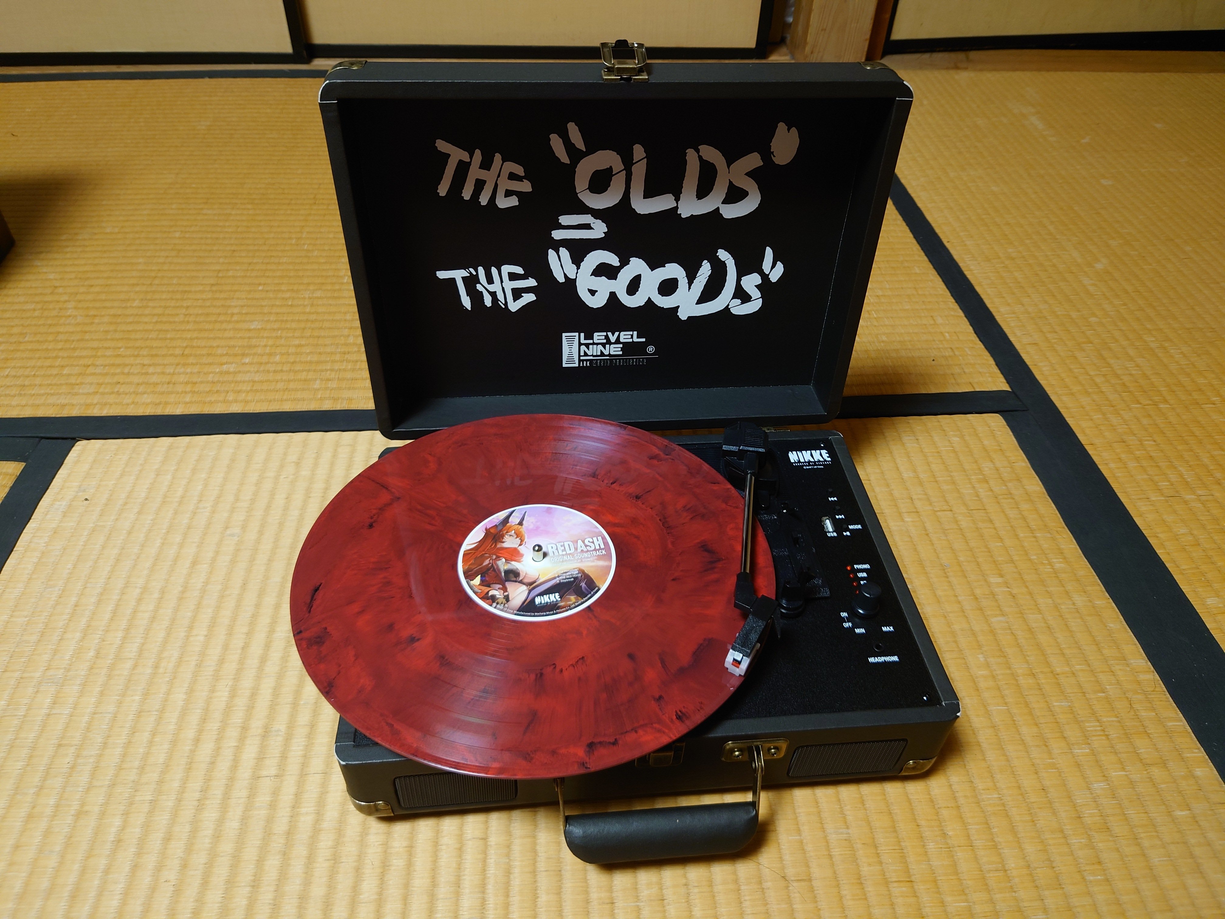 ☆韓国限定】レッドフード LPプレイヤーセット ターンテーブル 勝利の