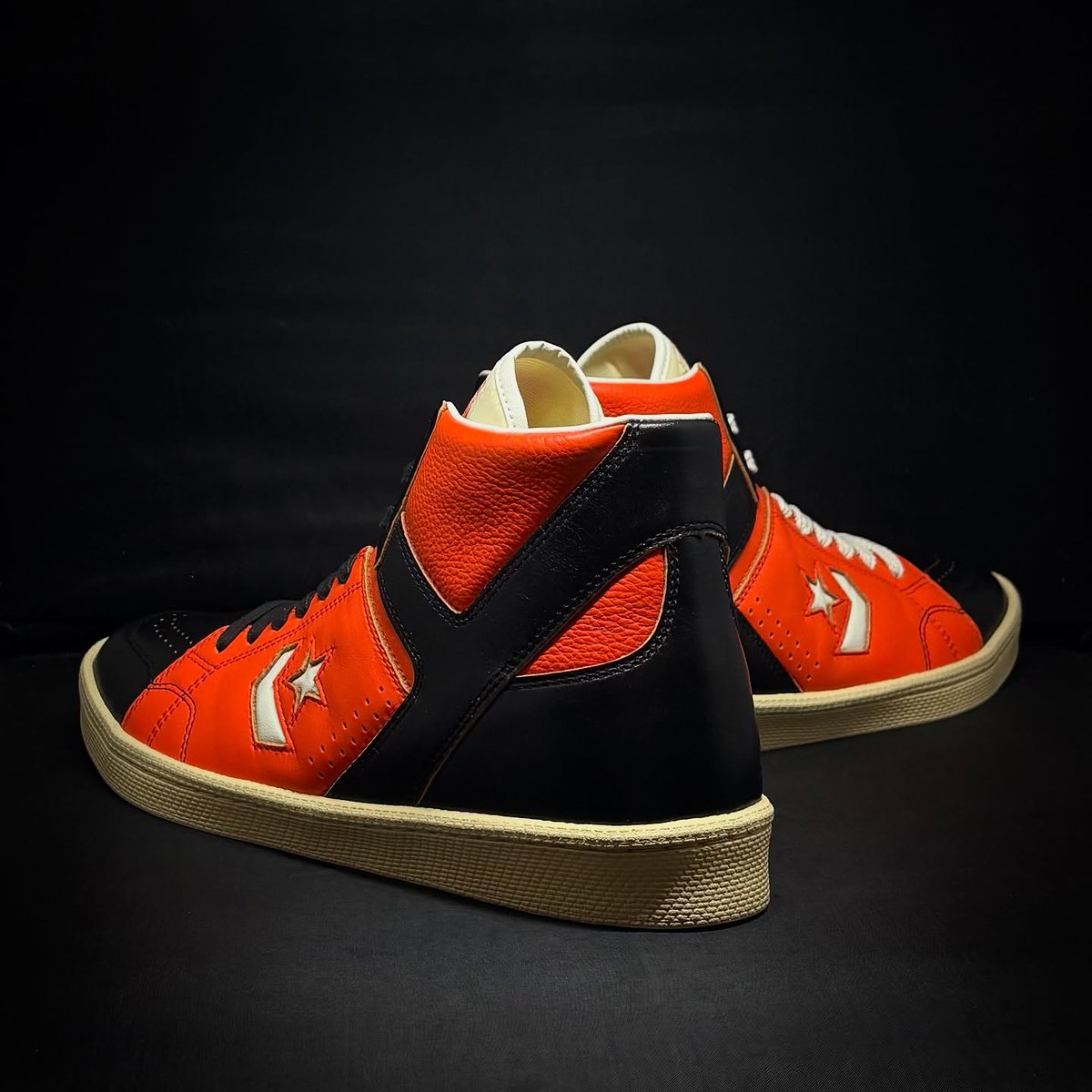 OSHMAN'S創業40周年記念「CONVERSE WEAPON PS HI」が2025年 7/12 & 7